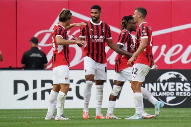 1722163191536019337.jpg 1722163186661.jpg